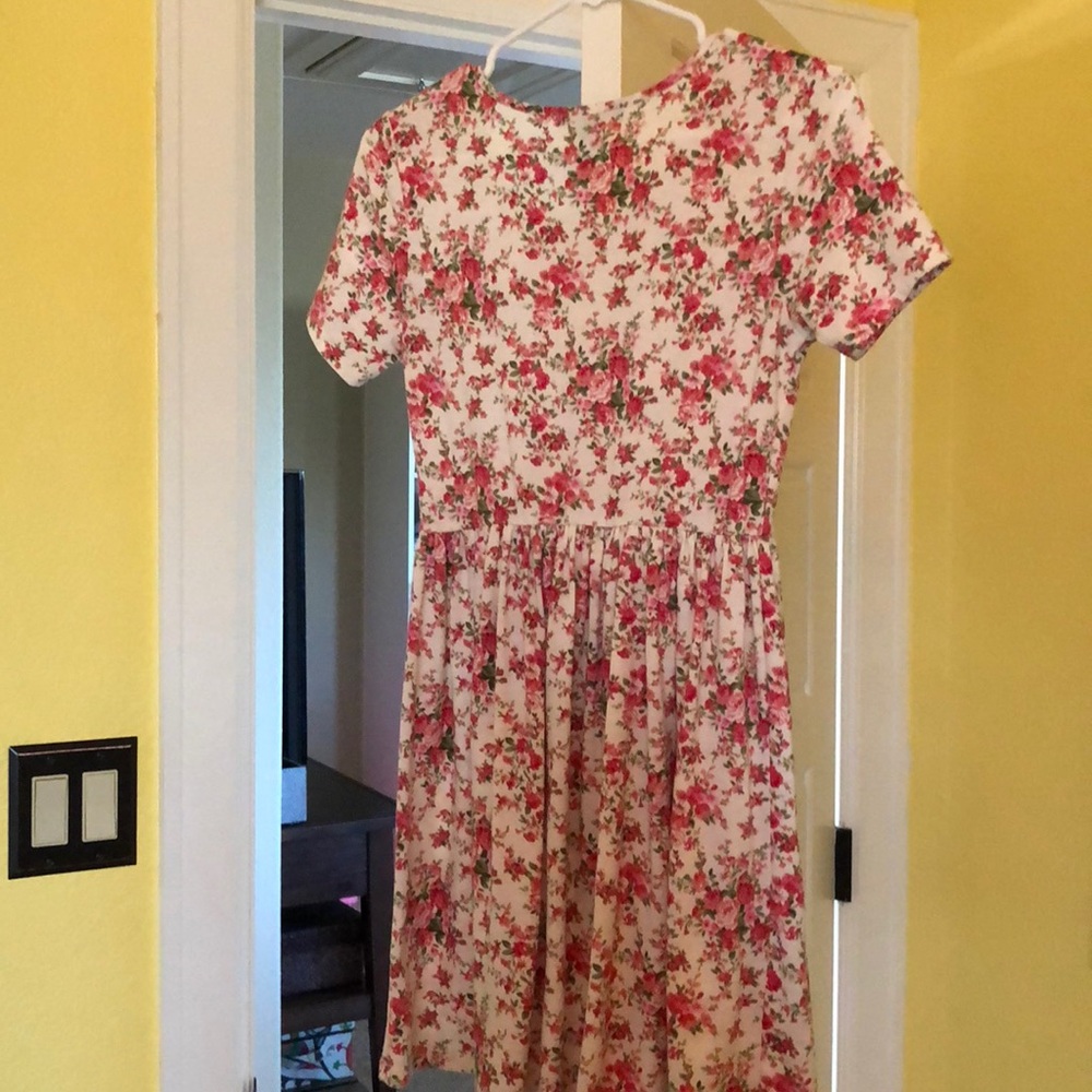 Summer Dress - Picture 3 of 3